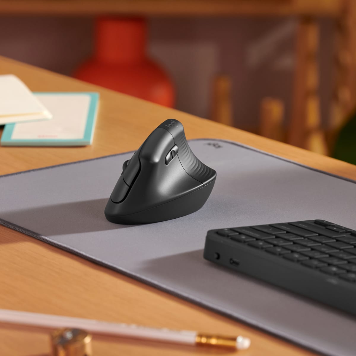 Mouse Logitech Lift Vertical Wireless Bluetooth Black
